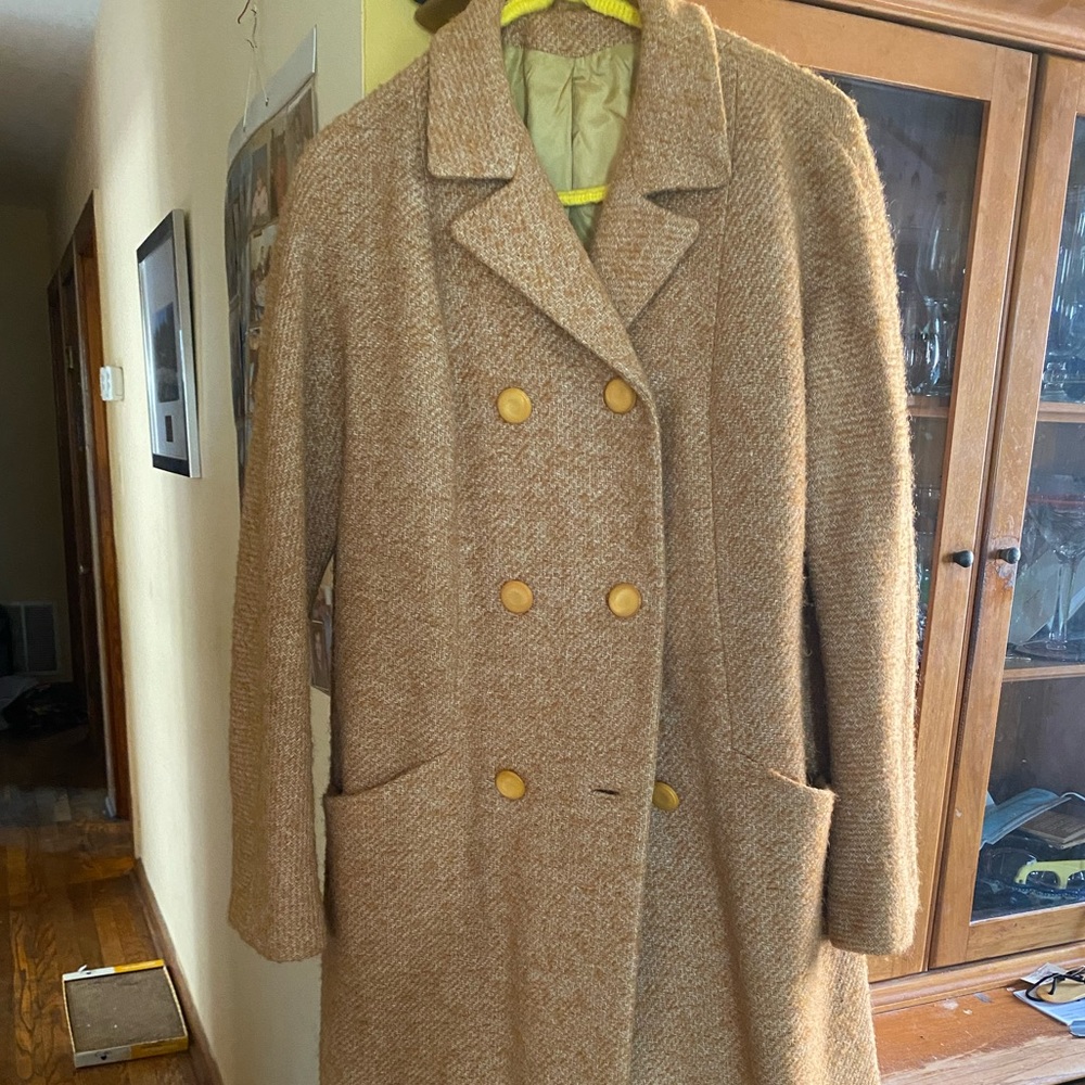 Vintage Glenbrook by Jole gold and ecru Boucle Double Breasted coat.